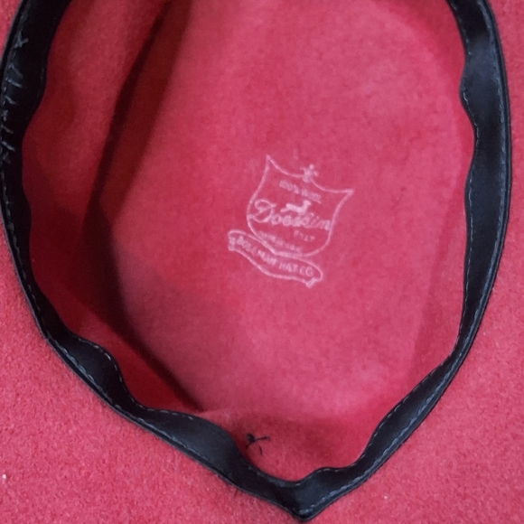 Vintage Hoiday Red Doeskin Wool Faux Fur Band Hat - Picture 5 of 11